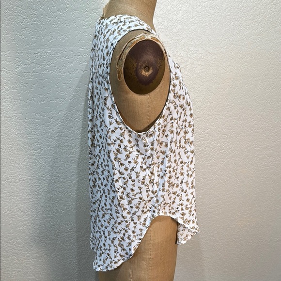 Lush Women's Large Floral Sleeveless V-Neck Top White and Brown‎ NWT - Picture 6 of 11